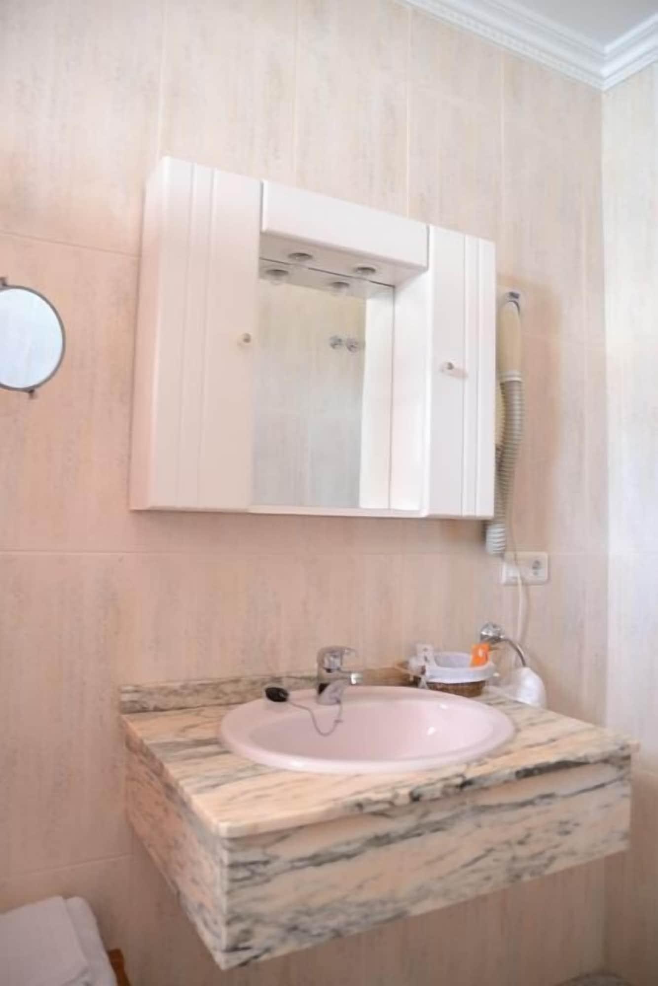 Hotel Jose Cruz Nerja Εξωτερικό φωτογραφία